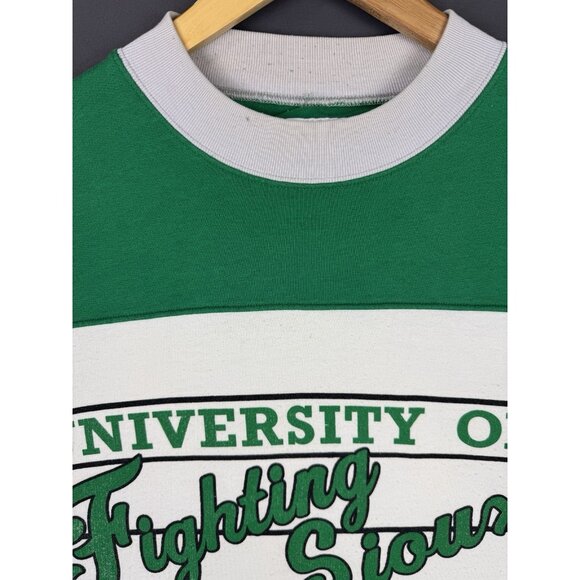 Vintage 90's Logo 7 University Of North Dakota Fighting Sioux NCAA Sweatshirt - Picture 3 of 16
